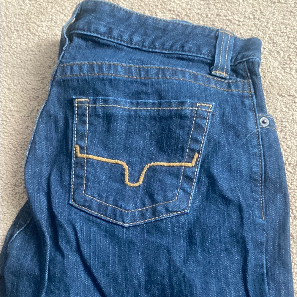 Women’s kimes ranch Betty